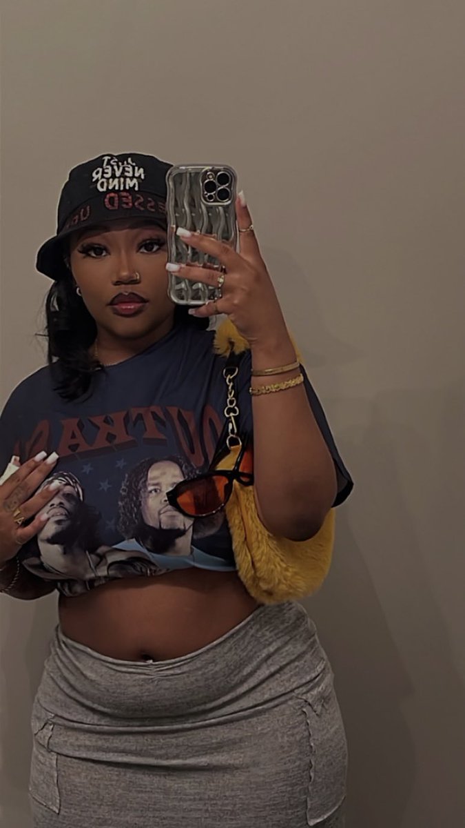 ayanaraee's tweet image. just a reminder ❤️‍🔥