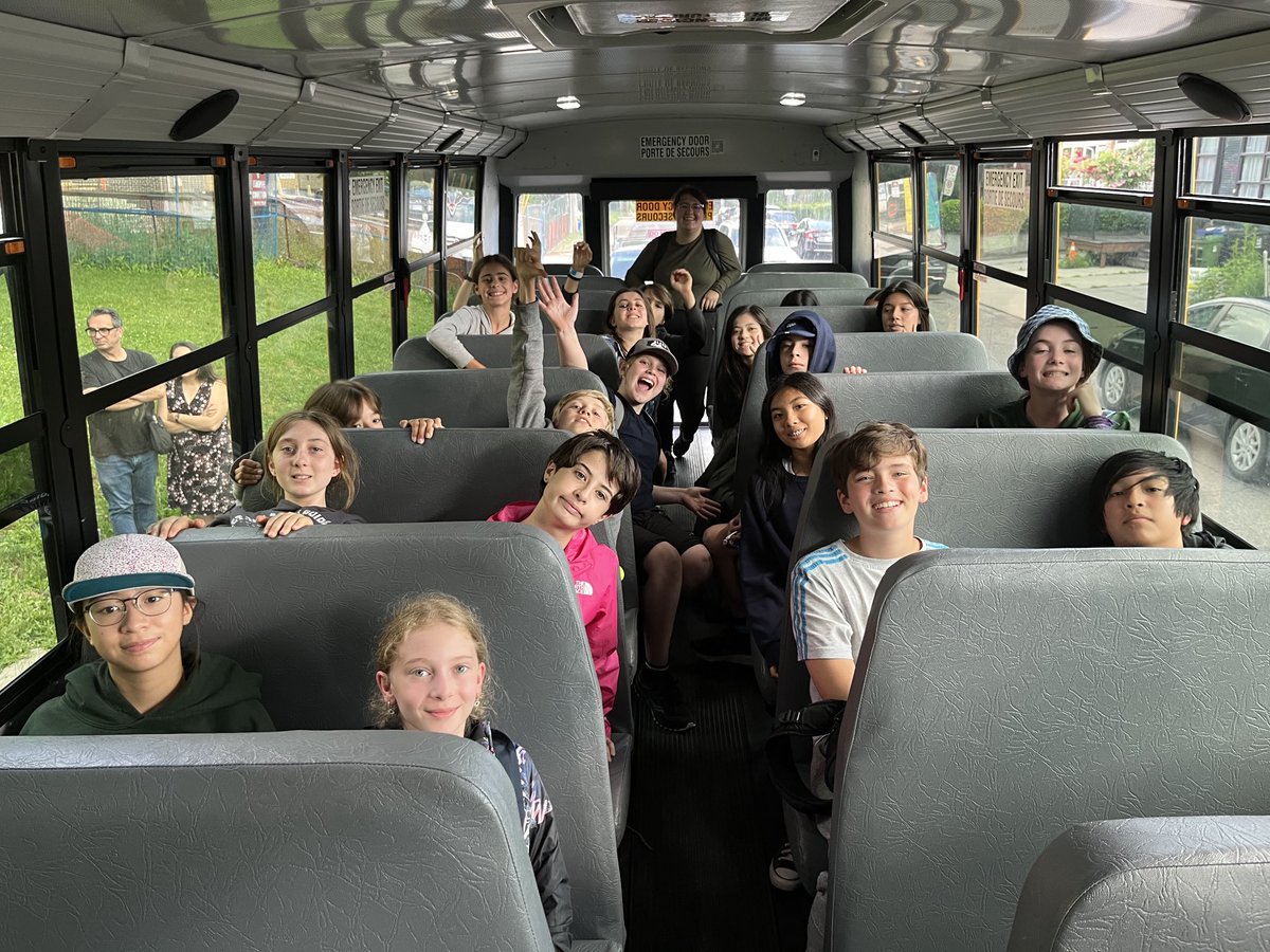 As a class we went on our last bus trip so much laughter, fun and creating some amazing memories ⁦@tdsb⁩ 🚌
