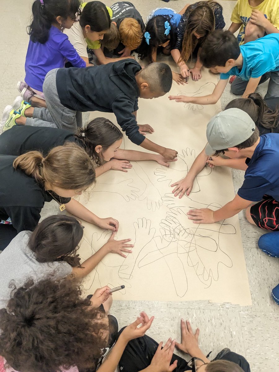 Artists at work in the primary division today! The grade 2s, DE classes, 3, and 3/4s collaborated to create some fantastic art today. Love building school community and creativity. <a href="/SirIsaacBrockPS/">Sir Isaac Brock PS</a> <a href="/TVDSB/">Thames Valley DSB</a> <a href="/TVDSBEquity/">TVDSB Equity and Inclusive Education</a>