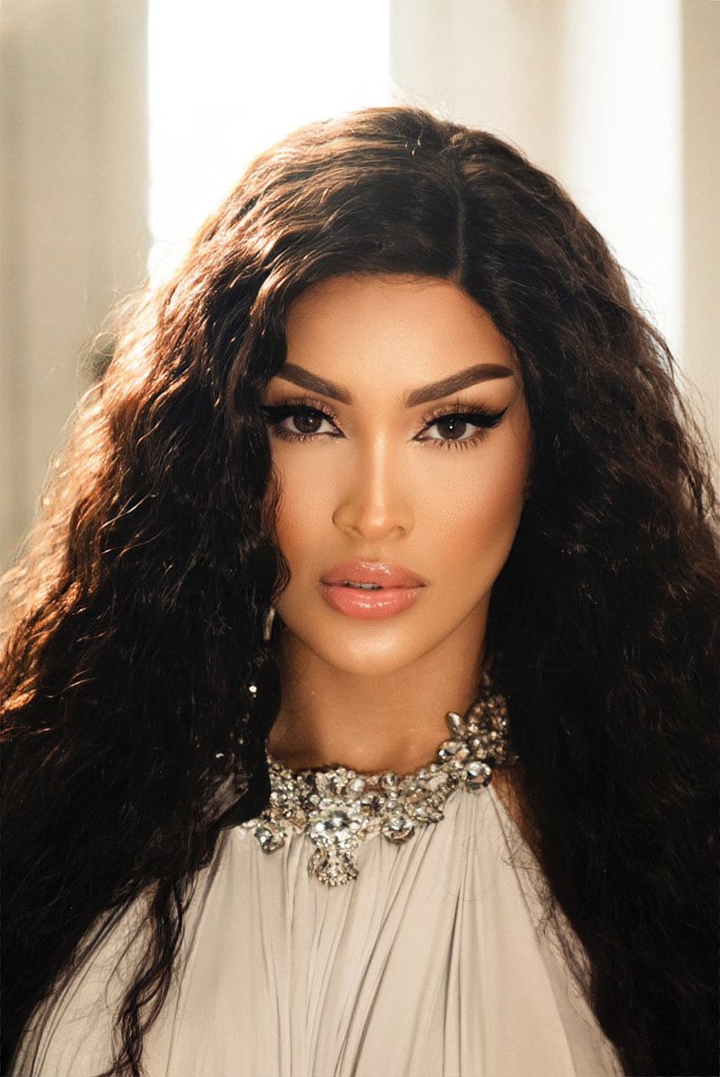 Micheille Soifer (@micheillesoifer) on Twitter photo Lo de nosotro”e prohibido pero es adictivo , comer callado lo hizo repetitivo , si huele peligro que sea escondido , así no se va al olvido!!!
30.06.23 “ALGO RICO” Lo de nosotro”e prohibido pero es adictivo , comer callado lo hizo repetitivo , si huele peligro que sea escondido , así no se va al olvido!!!
30.06.23 “ALGO RICO”
