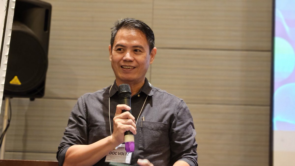 ZFF_foundation's tweet photo. "The best way to predict the future is to create it,"

Dr. Voltaire Guadalupe utters some inspirational words in his opening remarks.

#ZFF4UHC
#Partners4UHC
#BayangMalusog https://t.co/px7otzWKVn