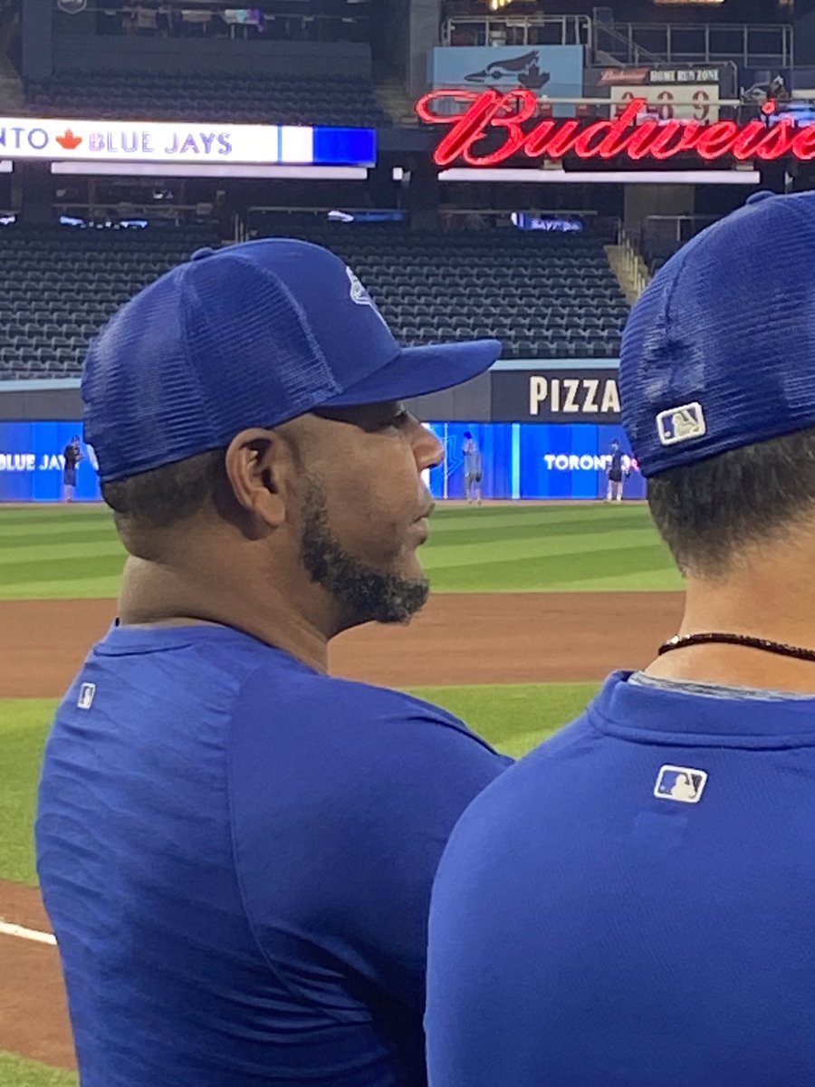 Wilnerness's tweet photo. Look who’s back in town! #Bluejays https://t.co/r9BX0Q3kZN