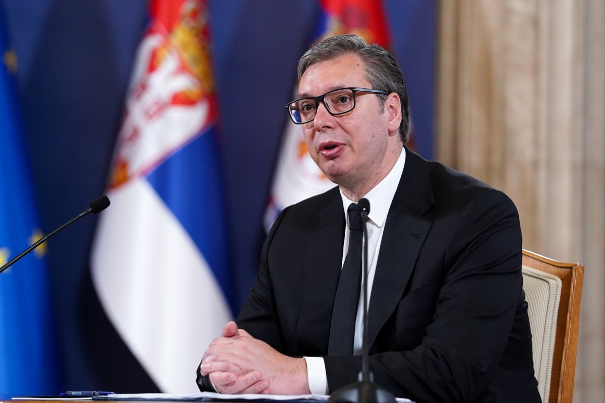 sns_srbija's tweet photo. Председник Републике Србије Александар #Vucic @avucic честитао је Курбан Бајрам Реису-л-улеми Исламске заједнице Србије и главном муфтији и председнику мешихата Исламске заједнице у Србији, као и свим верницима исламске вероисповести. https://t.co/7OYG7aC2fJ https://t.co/uVEVFq8ERg