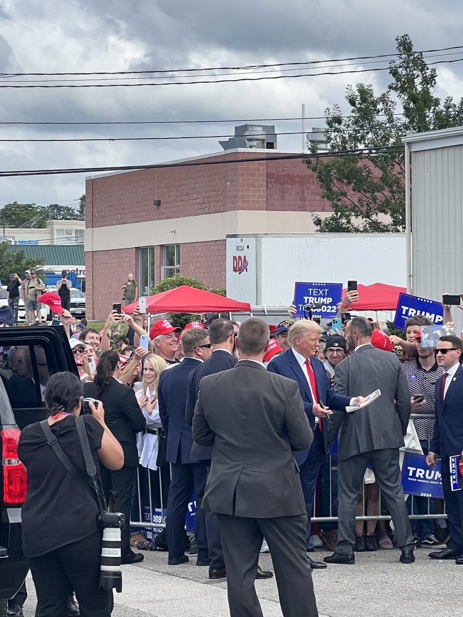 Best shot of the day! A supporter asked Trump to autograph the issues of Playboy with him on the cover! #NHPolitics #Trump2024