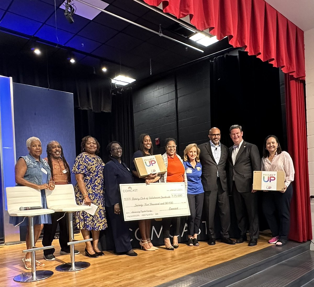 MayorOfTLH's tweet image. Great time this morning at the inaugural ProjectUP Community Digital Equity Forum and #TallahasseeConnects Kickoff. The collective efforts and partnership between the Rotary Club of Tallahassee Southside, @LeonSchools, @Comcast, and Greater Apalachee Ridge Estates Neighborhood…