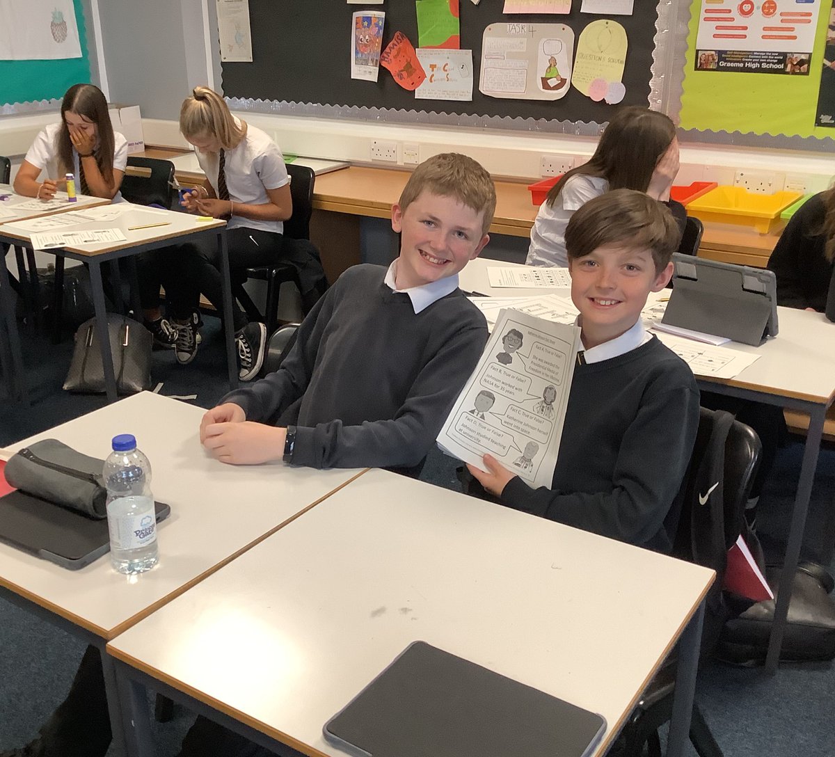 Miss Harvey tweet media