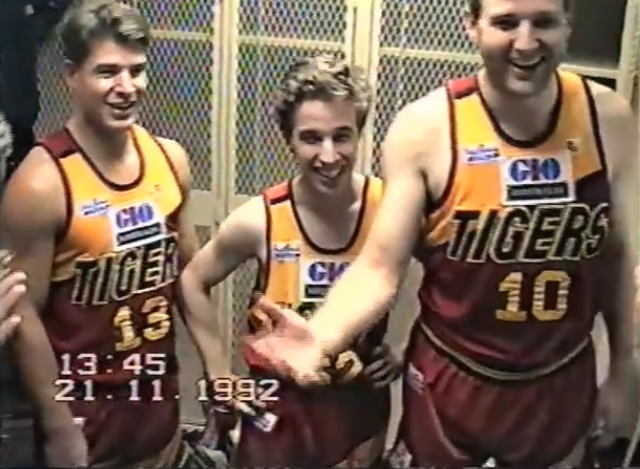 Okay so if you've heard the latest episode of the podcast - at this link here: rb.gy/848qs is the video of the 'incredible sports story' that we heard. Full pod here: rb.gy/tyn91