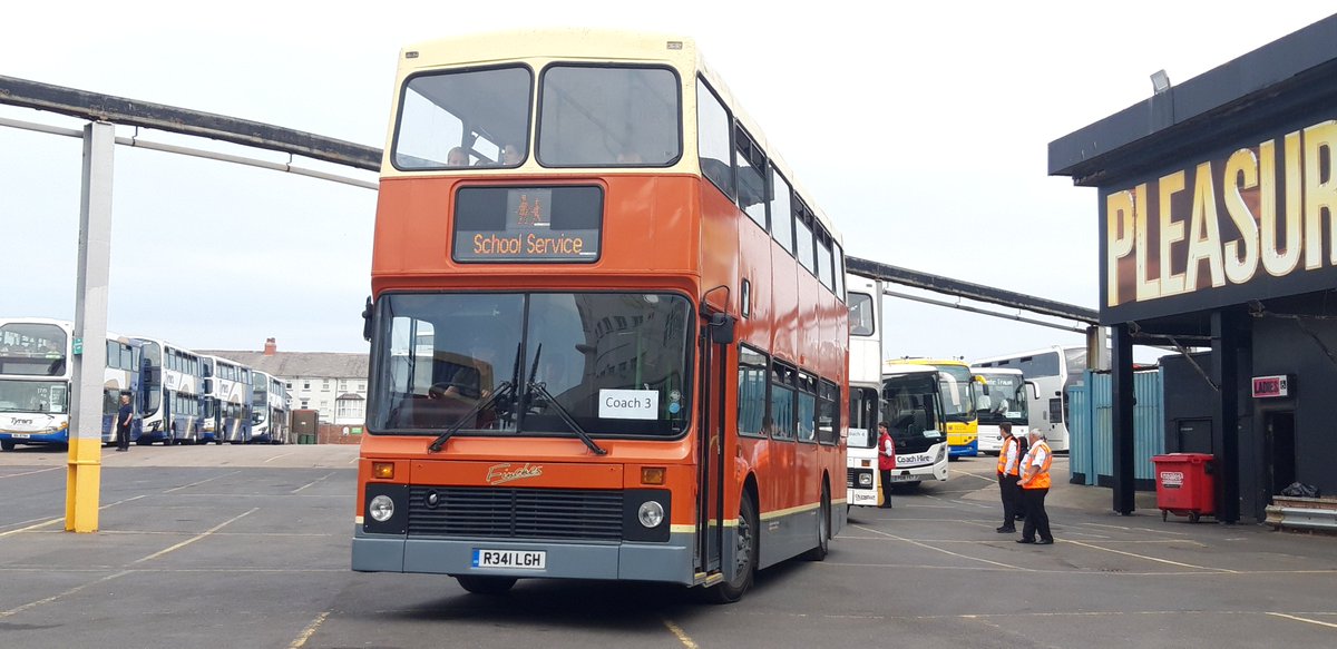 Let's all say goodbye to Finches who will be closing at the end of this schoolyear thanks to @AndyBurnhamGM's bus franchising. A company that has traded since 1955...
