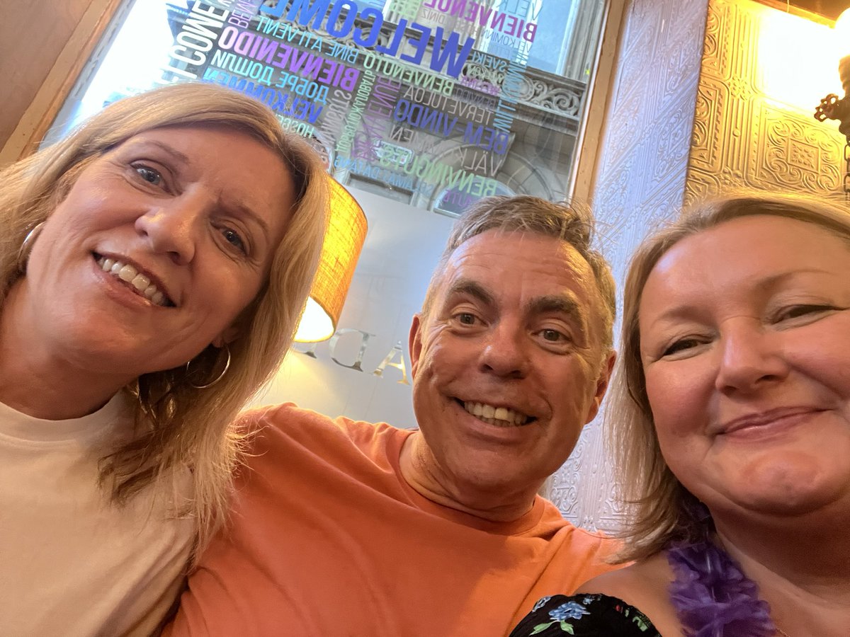 Lynne Barnes tweet media