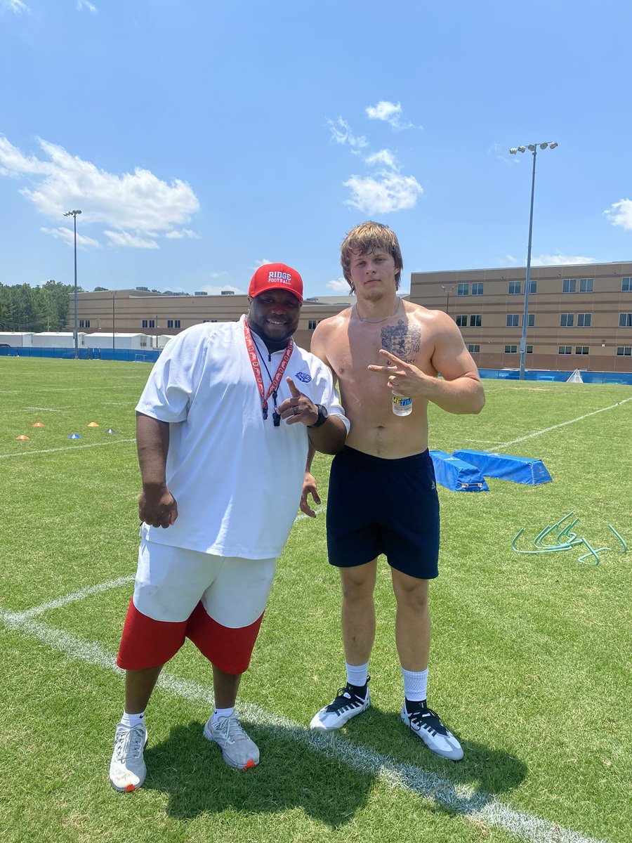 My guy!! Great work with my old PassRush Coach. Always a great time!!!
<a href="/SaturdayCoach/">Coach Saturday</a> @FBCoachPR