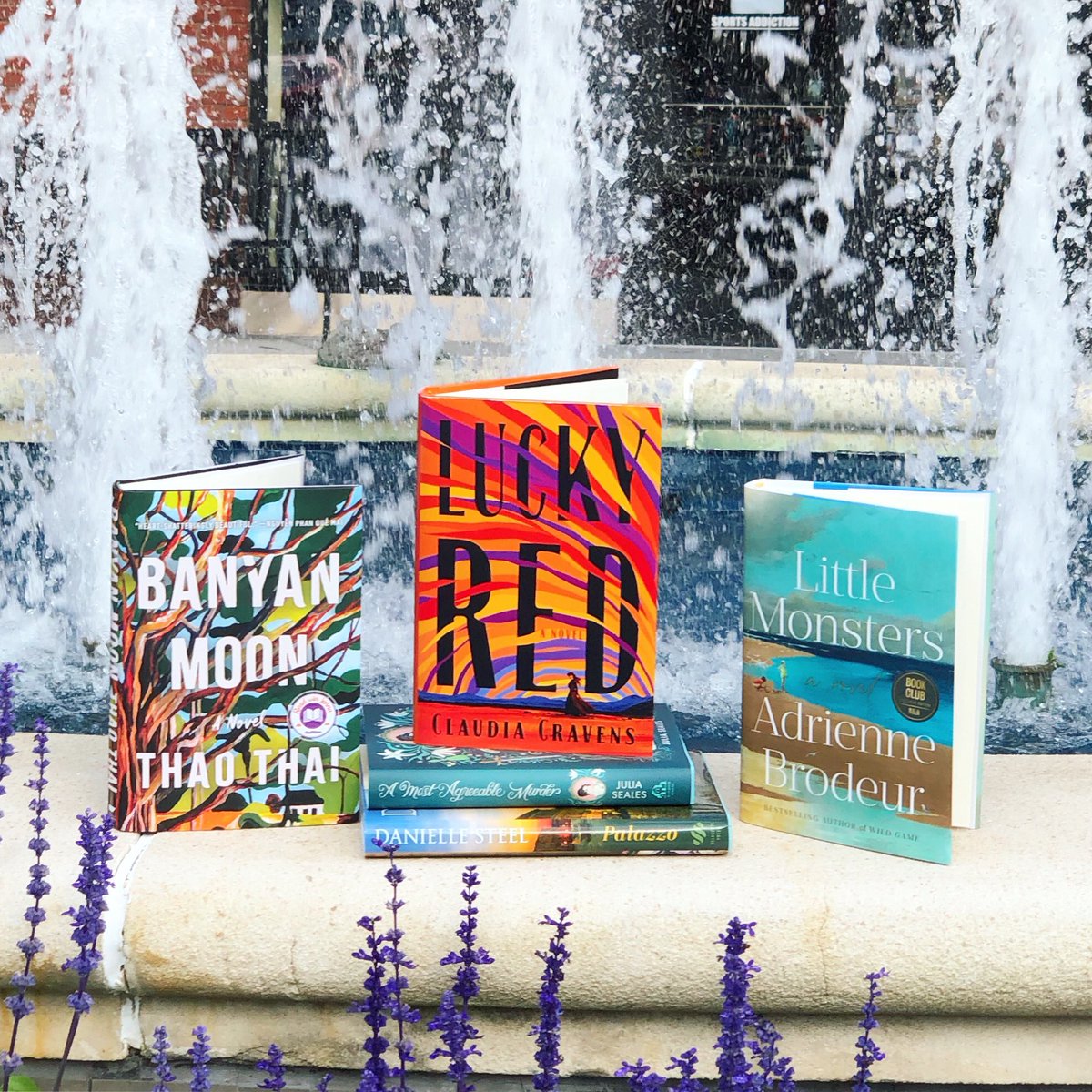 Happy #NewReleaseTuesday, readers! This week we’ve got LITTLE MONSTERS, our new @BNBuzz bookclub selection, our #BNDiscover and #ReadwithJenna pick BANYAN MOON, and more! Happy reading!