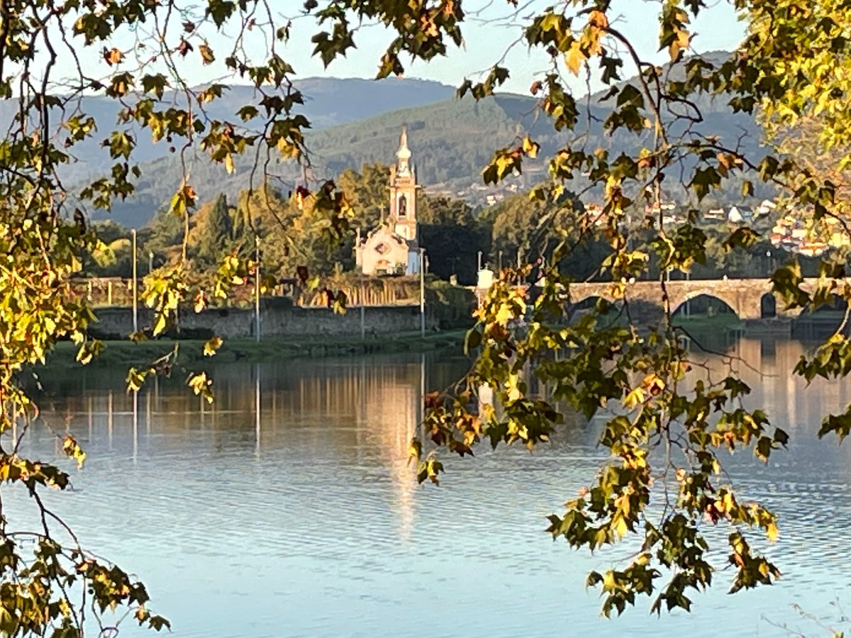 DrNazari's tweet photo. We arrived to our new home in Portugal for a year of sabbatical and exploration.
So beautiful, so peaceful, sublime! https://t.co/ZbqbR05ekZ