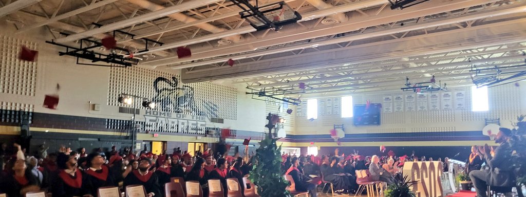 Today, we celebrated the hard work of our graduates @SandalwoodH_SS #Commencement ceremony. #BigThanks to the commencement committee for putting together such a successful event. Wishing all #Graduates #BestofLuck for their postsecondary pathways.🙌 #ClassOf2023