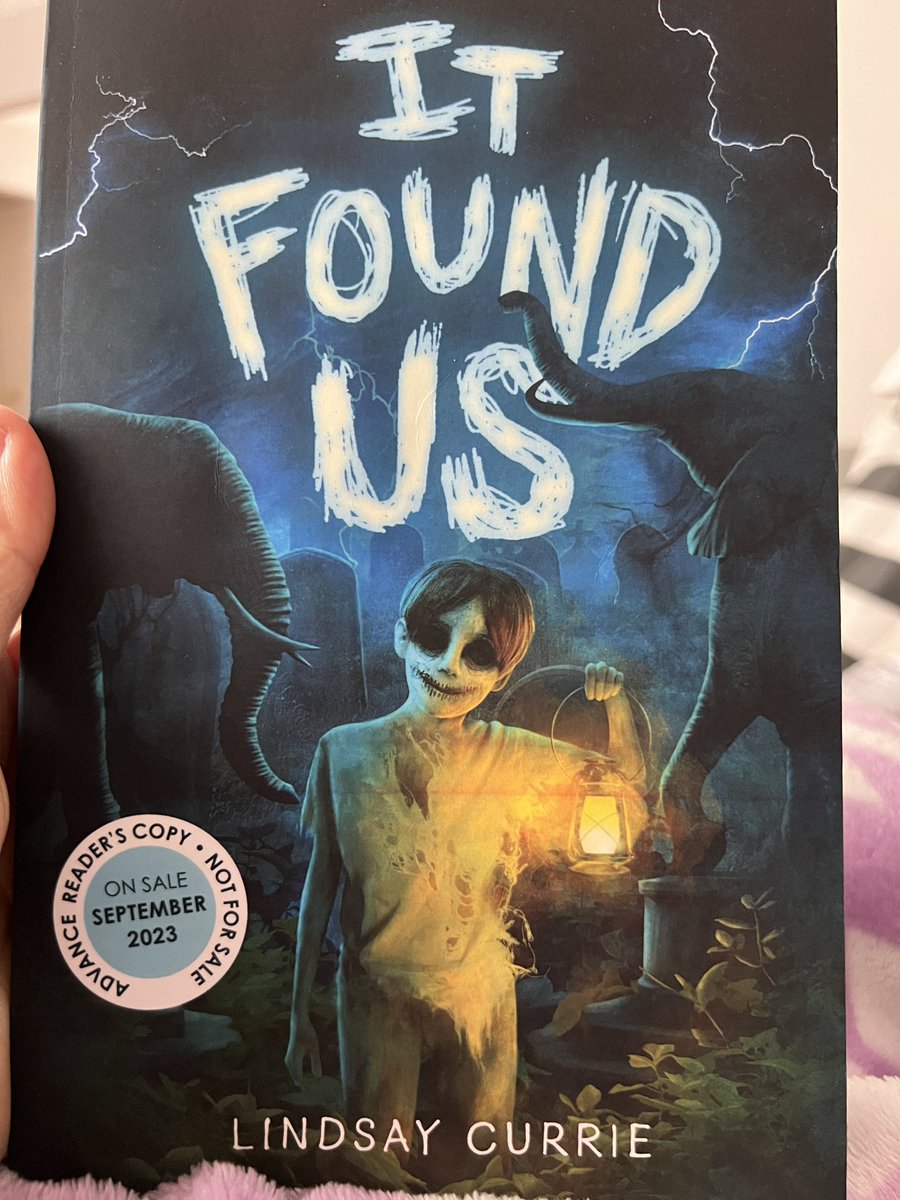 Seriously excited AND nervous for It Found Us by @lindsayncurrie ! 😬
I always love your books Lindsay but they always scare me! 😆 There’s no one else I’ll read creepy books for! 

#BookAllies