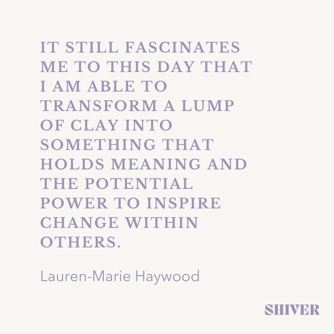 Power to Inspire ✨

We asked artists Lauren-Maria Haywood what art means to her. Here's what she had to say...

To read our full interview with Lauren-Marie, check out our online exhibition with her.

shiverarts.com/pages/shiver-p…

#OnlineExhibition #EmergingArtist #UKBasedArtists