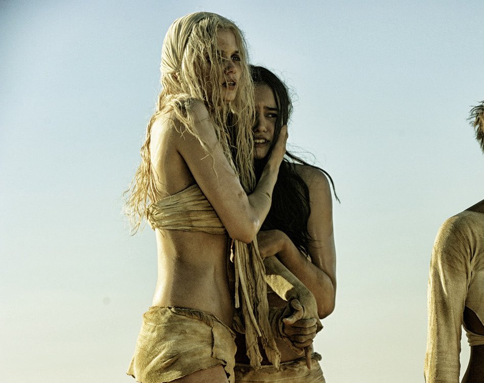 vnbvrnt's tweet photo. they were giving last lesbians on earth https://t.co/ee0y0FMLcz