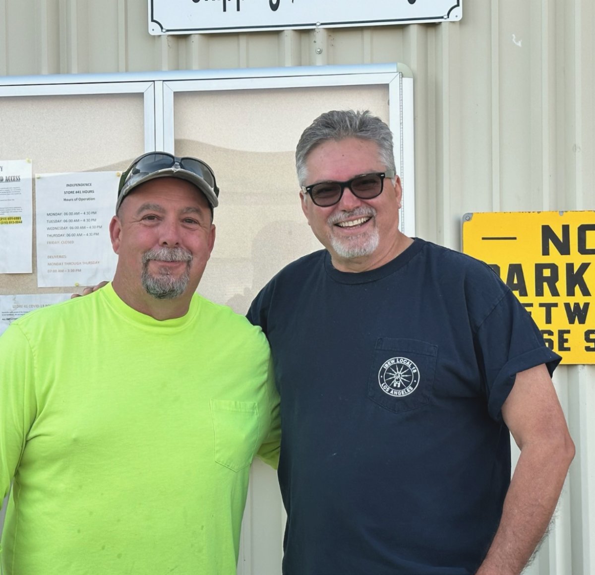 IBEWLocal18's tweet image. Local 18 member Jim Ellis, MCH and Mayor of Bishop with Gus. #IBEWLocal18 #UnionStrong #WePowerLA #IBEW