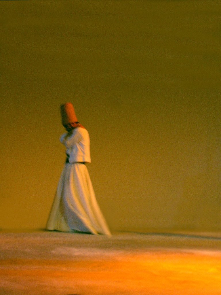 Her nasipten evvel, muhakkak bir imtihan vardır ve bu çektiğin çile bir müjdenin habersicidir sabret ve Allah'a sığın...