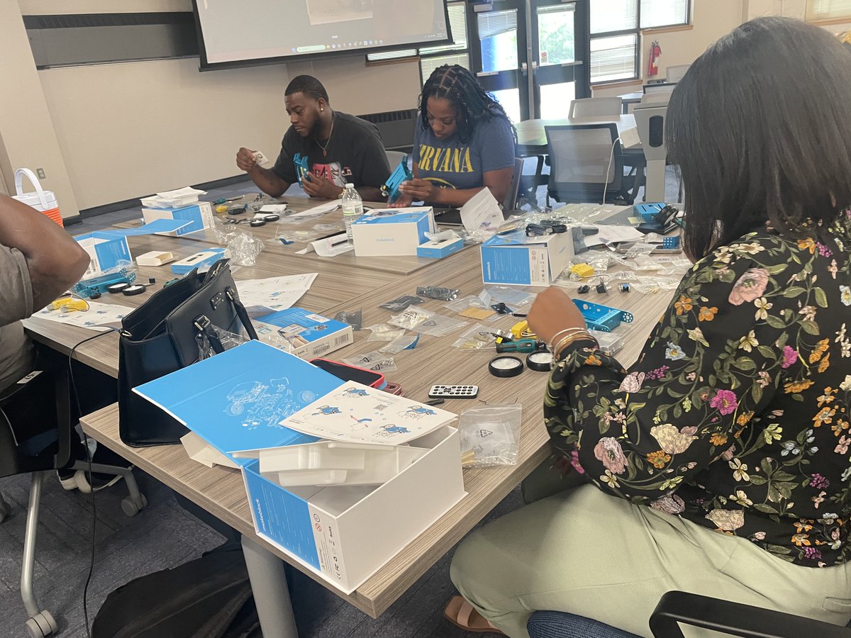CTE Summer Staff spent the day learning how to build robots and code devices using Mbot and HaloCode. We are gearing up for 4 fun filled weeks with middle school students! Stay tuned for more! #dpscte #cte #wearedps #careeraccelerator <a href="/NextWaveSTEM/">NextWaveSTEM</a> <a href="/DurhamPublicSch/">Durham Public Schools</a>
