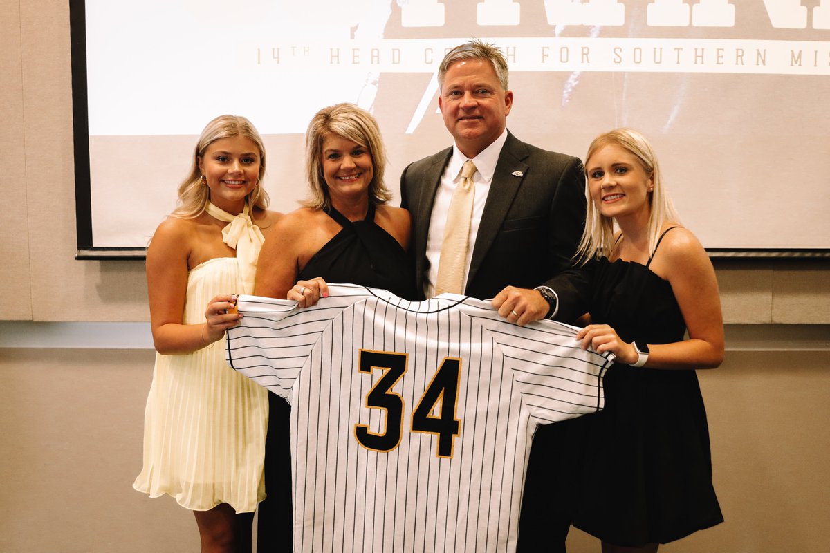 The dawn of a new era of Golden Eagle baseball.

Officially introducing the 14th head coach of Southern Miss baseball, Christian Ostrander!

#EverythingMatters | #SMTTT