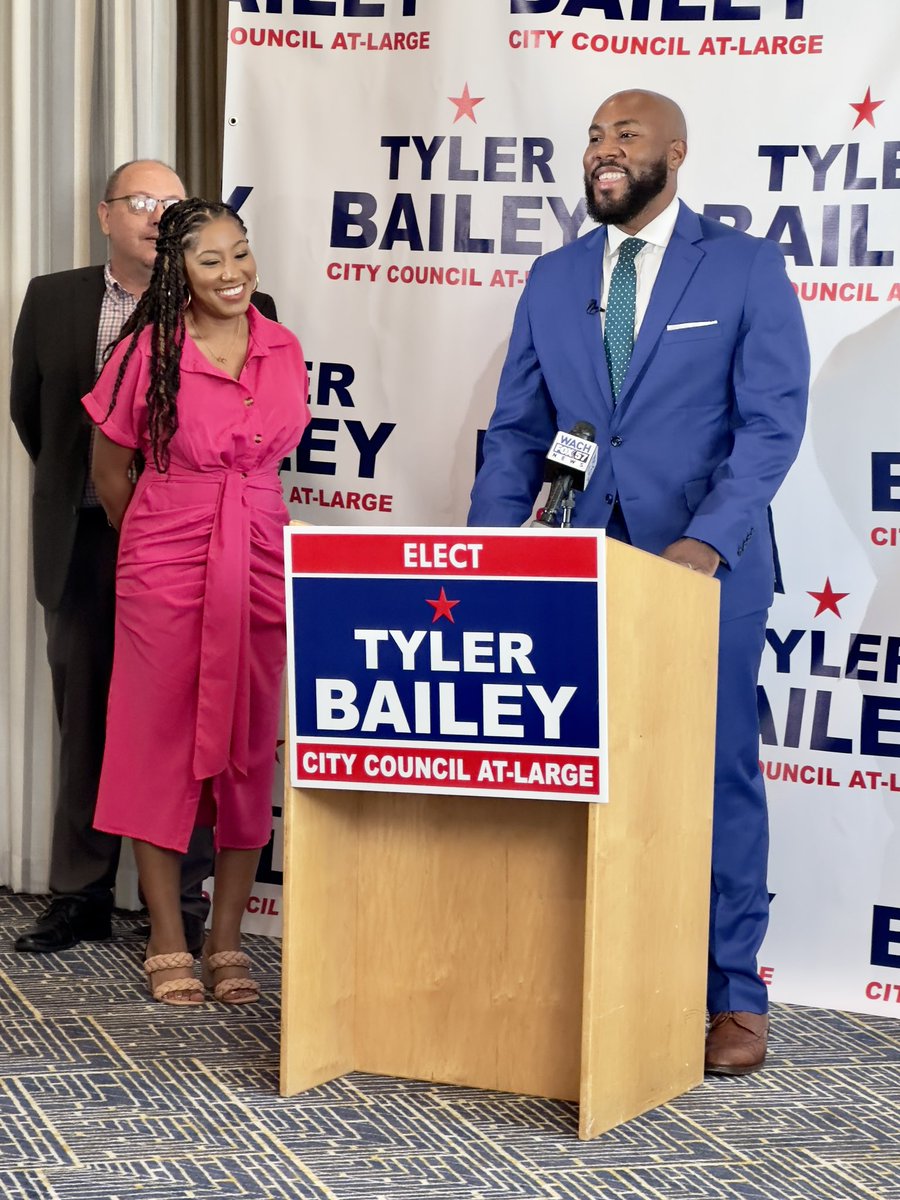 TylerDBaileyEsq's tweet photo. Today, I launched my bid for Columbia City Council At-Large! My mission: protect our neighborhoods, ensure public safety, attract vibrant industries, support arts &amp; culture and bolster small businesses. Let's make #Columbia a city where everyone loves to live, work, and play. https://t.co/XpAp6wxplg