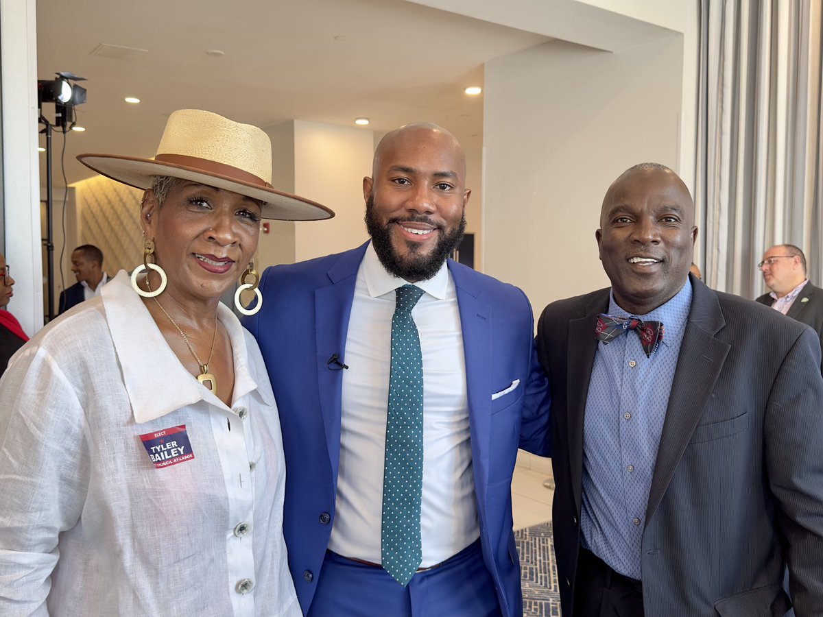 Today, I launched my bid for Columbia City Council At-Large! My mission: protect our neighborhoods, ensure public safety, attract vibrant industries, support arts &amp; culture and bolster small businesses. Let's make #Columbia a city where everyone loves to live, work, and play.