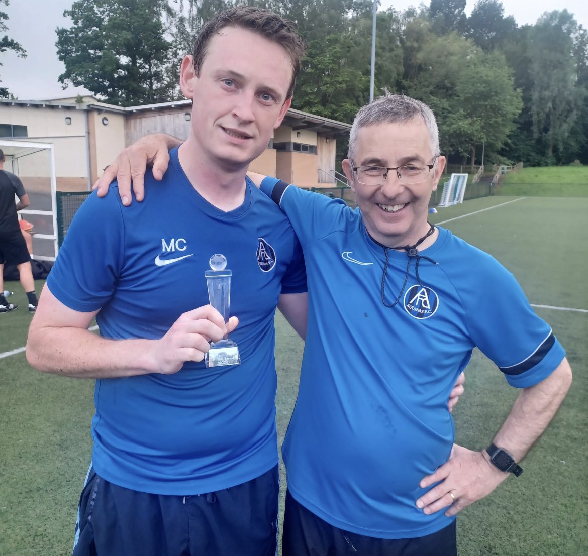 Aquinas_fc's tweet photo. Some of the lads picked up their awards from last season tonight - all pictured with @JohnAquinasFc 

@Mark_C8 - first team coaches player of the year
@eamonblack- first team players player of the year and top scorer
@conorl_10- seconds players player of the year and top scorer https://t.co/AoVr0IU8BC