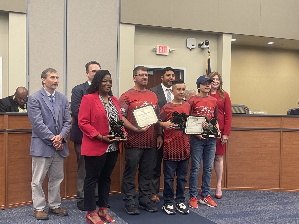 Dr. Stephanie S. Elizalde tweet media