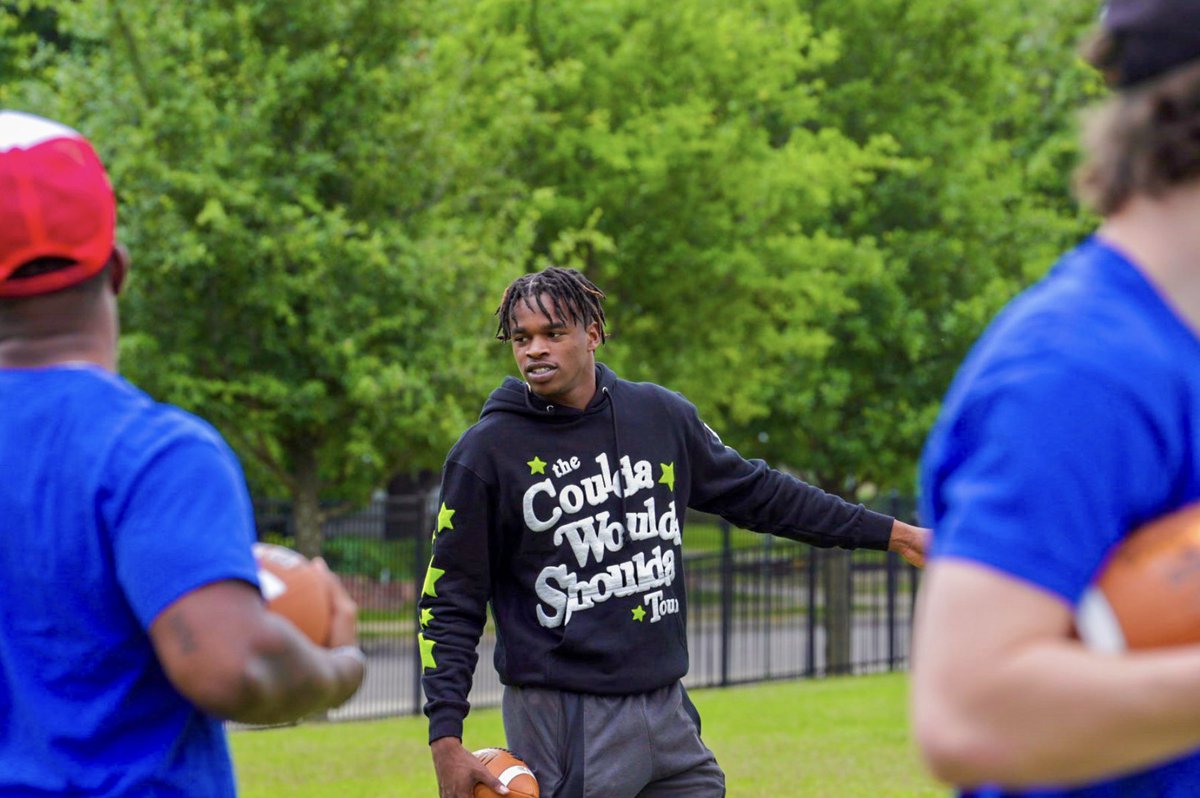 Boulevard Collective (@theboulevardnil) on Twitter photo “Leaders are made, they are not born. They are made by hard effort, which is the price which all of us must pay to achieve any goal that is worthwhile.”
- Vince Lombardi 🔥
<a href="/_ksmith_5/">_keyshawn_2</a> “Leaders are made, they are not born. They are made by hard effort, which is the price which all of us must pay to achieve any goal that is worthwhile.”
- Vince Lombardi 🔥
<a href="/_ksmith_5/">_keyshawn_2</a>