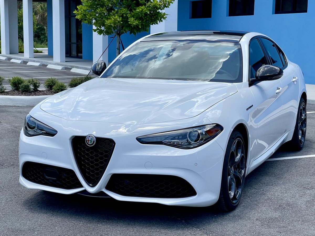 AlfaRomeoStuart's tweet photo. When it comes to dominance, the Estrema model stands alone.
https://t.co/5vm9LvYdpB
#AlfaRomeo #AlfaRomeoStuart #MadeInItaly #Estrema #Giulia #Stelvio #StuartFl
#ItalianCarDesign #Dominate https://t.co/XOKCpCscNq