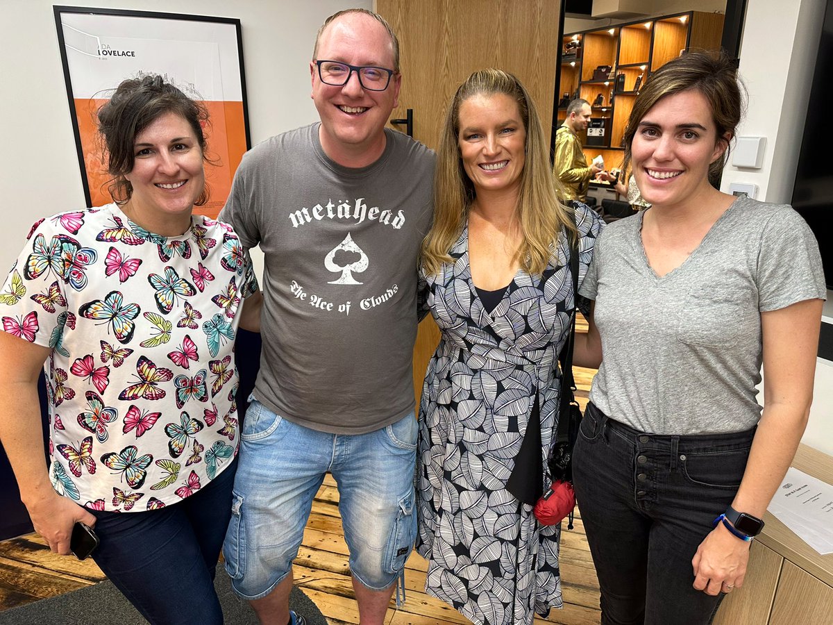 mattbevins__c's tweet image. Well what a great @LAUGtweets this evening. @SalesforceAdmns #AwesomeAdmin team are over @SalesforceUK World Tour came and wanted to experience the @LAUGtweets in person. Thanks for a great evening!