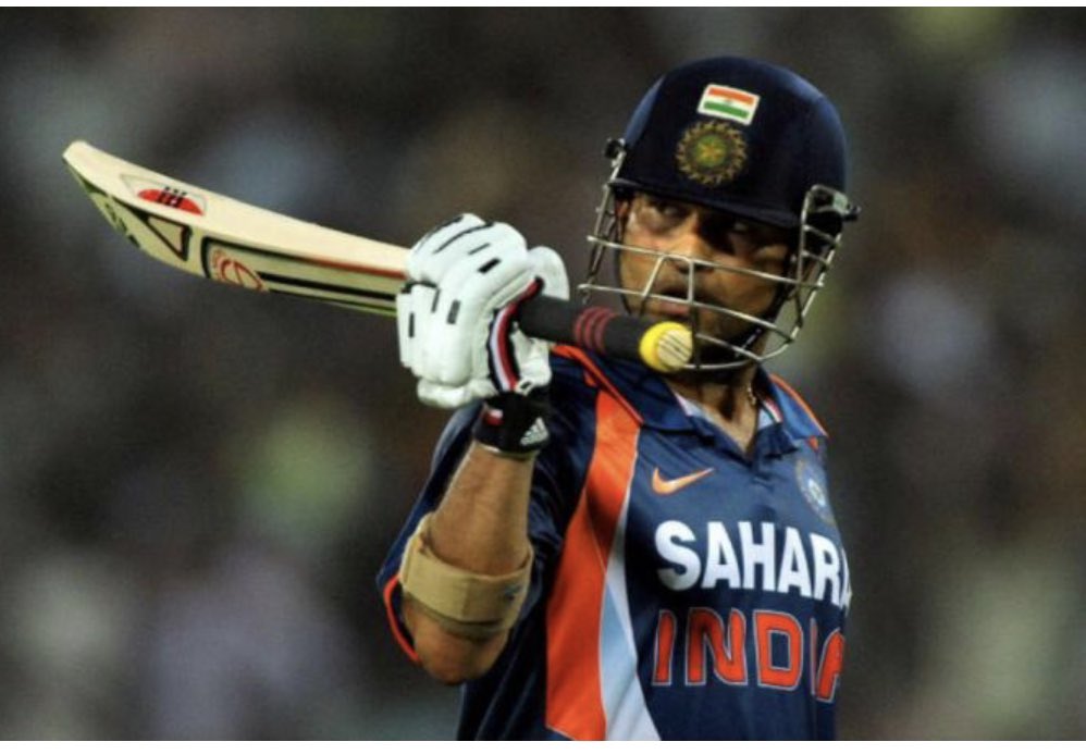 Classic Match Review: India v Australia, 5th ODI at Hyderabad Nov 5th 2009 cricketlife.co.uk/classic-match-…