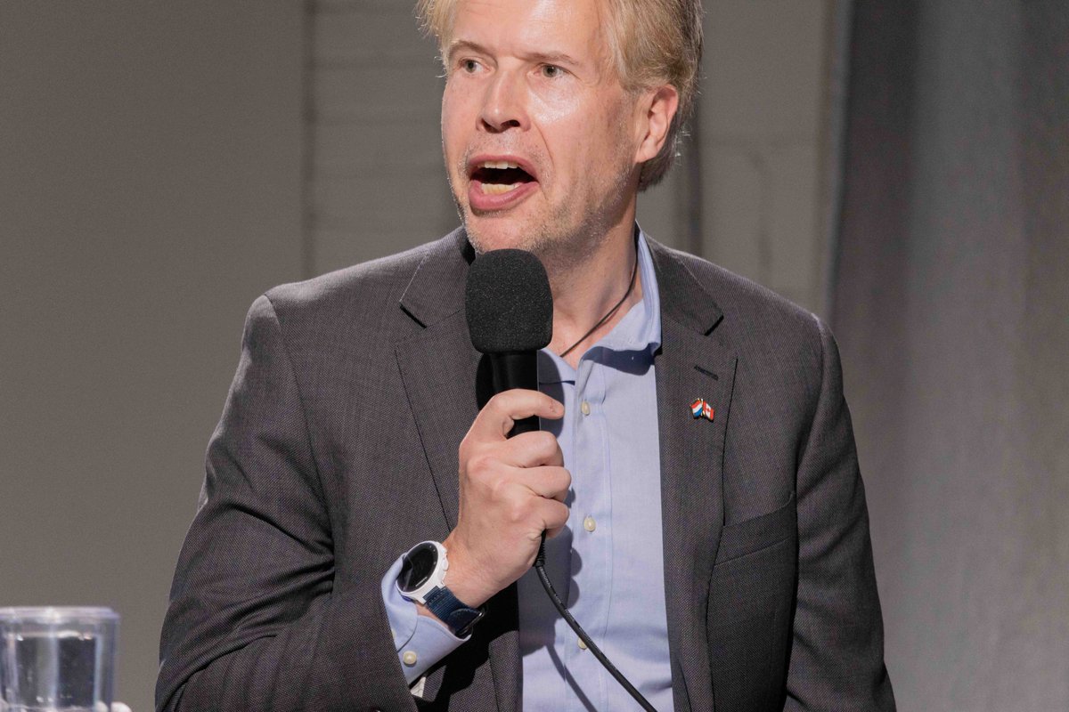 StartWell tweet media