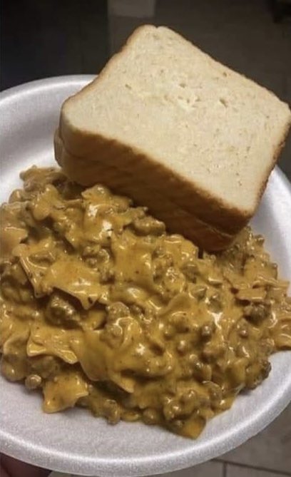 You have a 90% chance that the recruit is a dawg if he has been raised on this meal lmao. 

#TrenchBabyDelicacy 😂