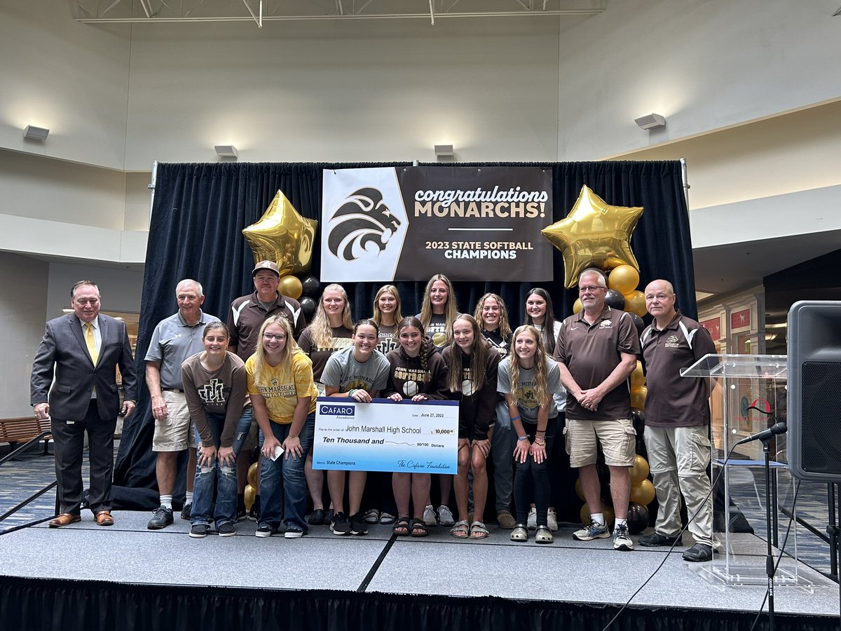 Thank you to <a href="/OhioValleyMall/">Ohio Valley Mall</a> and the #Cafarofoundation for honoring the team and coaches with a rally, gift cards and for presenting a $10,000.00 check to <a href="/JMHSMonarchs/">John Marshall</a>. The kindness of the community continues to be amazing and is very appreciated.