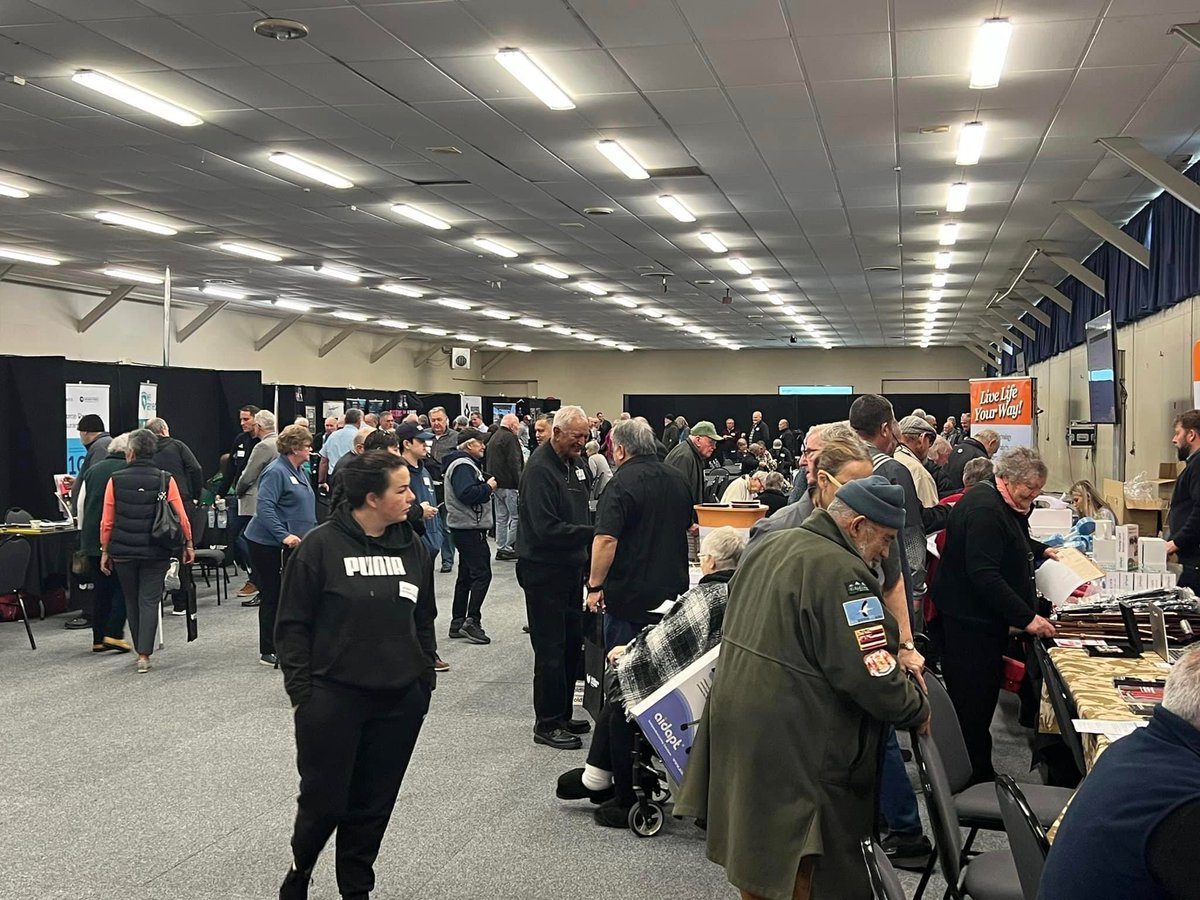 Lainey 🌻 tweet media