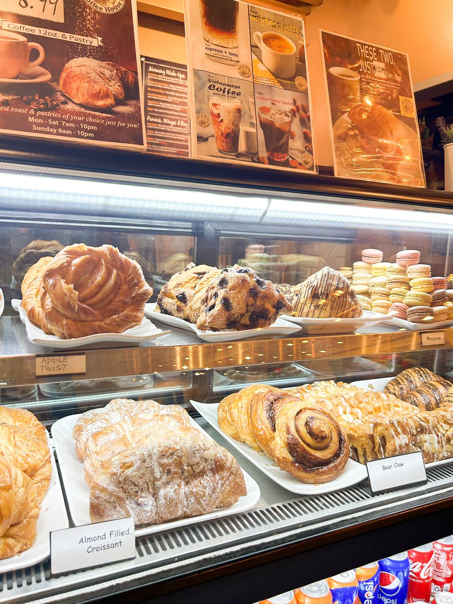 GPOguam's tweet photo. Rise & shine it’s happy hump day!
Enjoy some fresh goodies from Port of Mocha today.
Swipe ⬅️ to see some of the items you can purchase at @portofmochaguam. ☕️
#gpoguam #guampremieroutlets #guam #guamfood #guamcoffee https://t.co/kvu6k4Be90