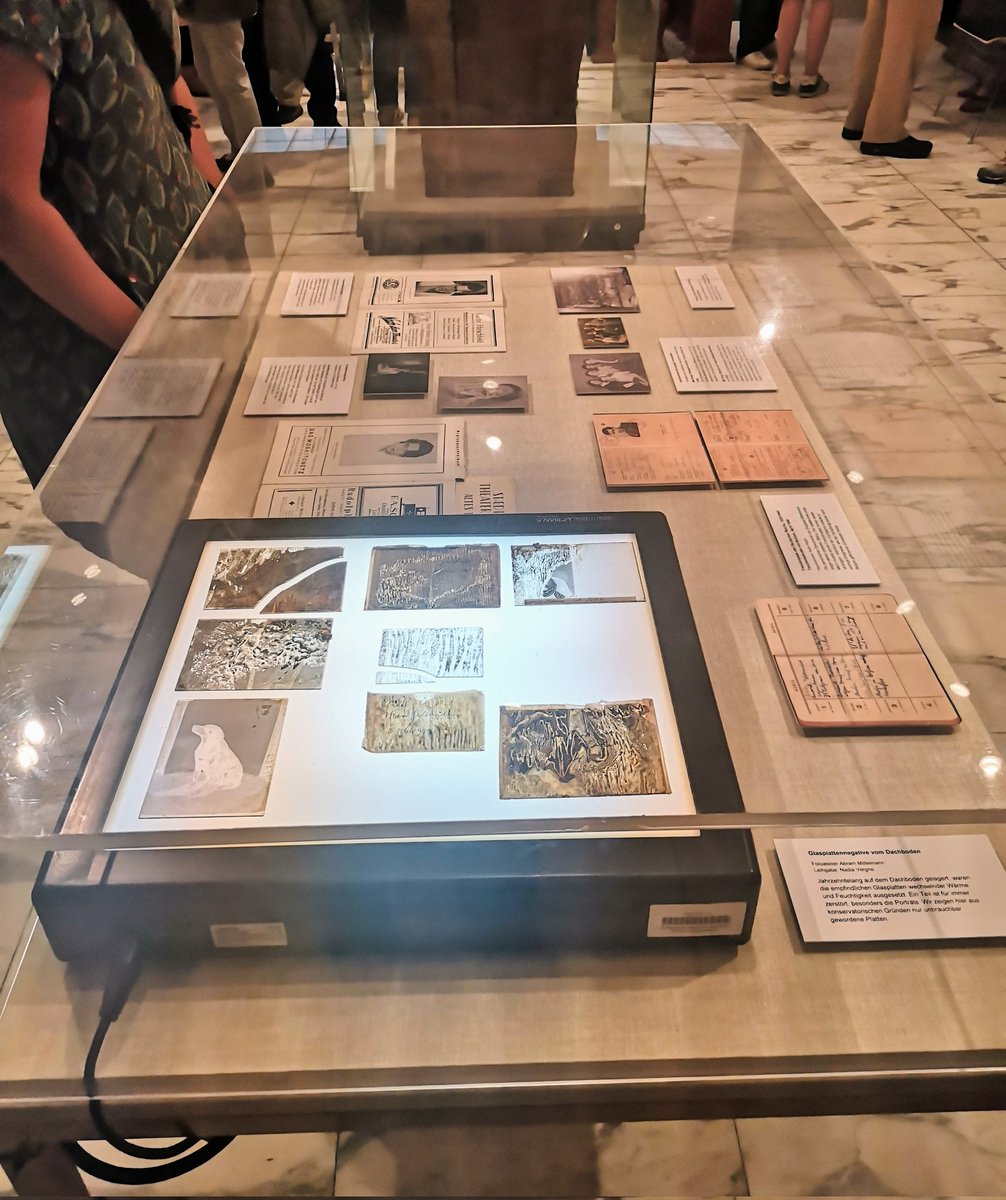 Dr_Frantastic's tweet photo. New exhibition in the #EgyptianMuseumLeipzig @UniLeipzig  for Jüdische Woche @StadtLeipzig @wisseninleipzig "Der Schatz vom Dachboden" https://t.co/XAeJ3dX2AY