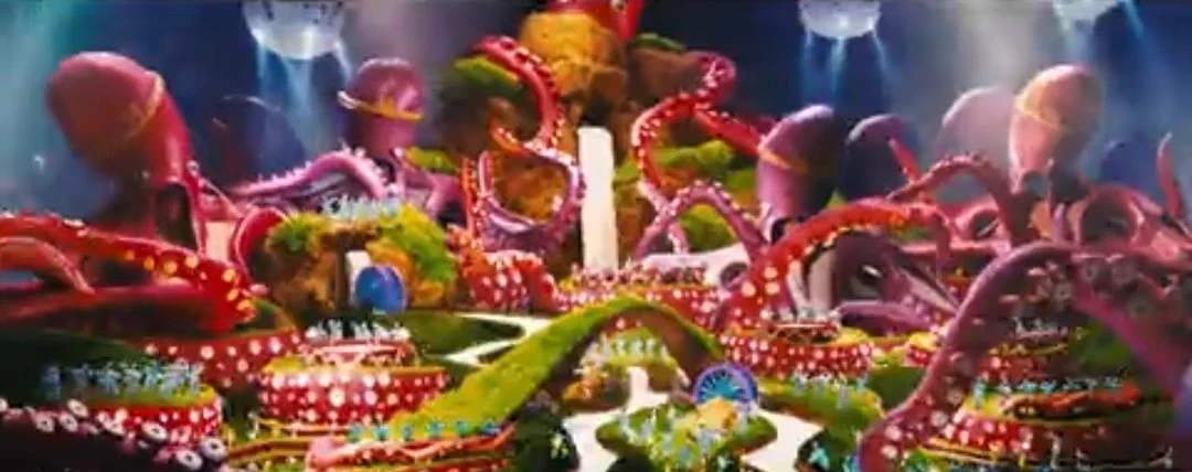 @m_tondesaitama ・たこ焼き工場?はチャーリーとチョコレート工場のオマージュ
・海女さんの拷問再び
・たこ焼き食べすぎ
・甲子園 