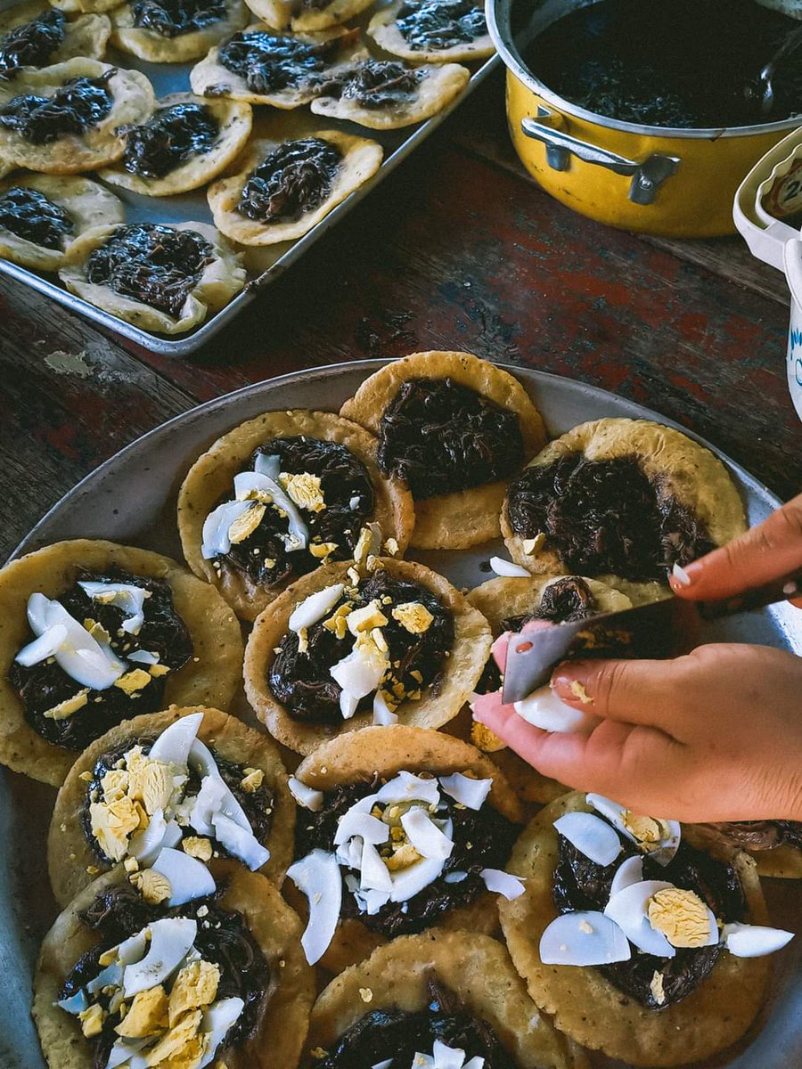 edificiosmayas's tweet photo. Solo necesito 3 salbutes de relleno negro. 😍✨️ https://t.co/TQHk3idlM3