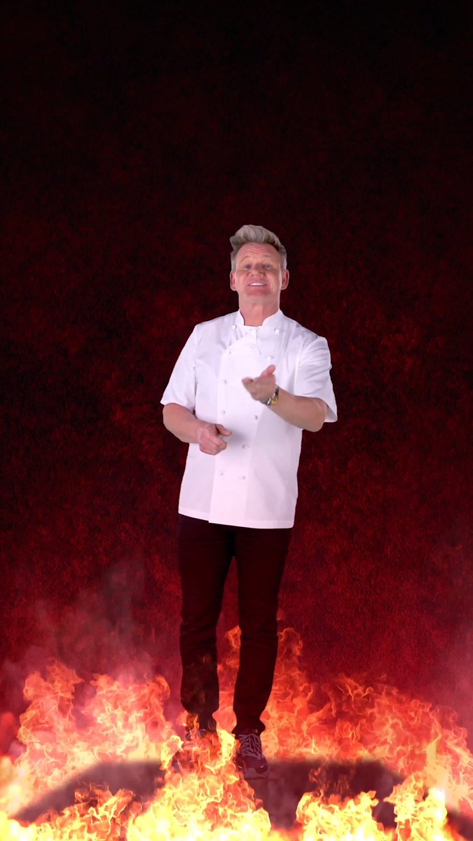 Gordon Ramsay - award winning celebrity chef AND comedic genius. #HarrahsSoCal #GRHellsKitchen #FunnerHK #FunnerSummer https://t.co/F2ZcfZGW08