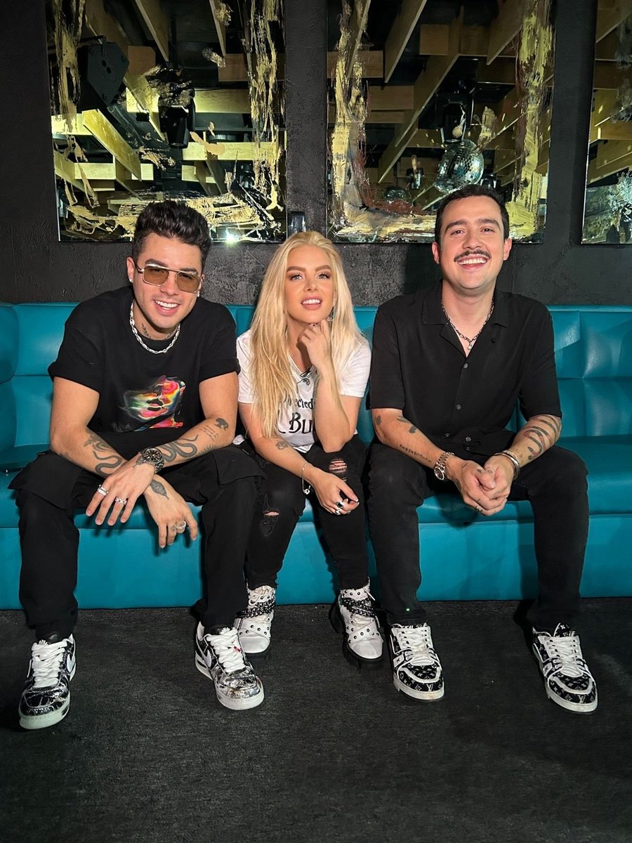 Muy pronto en <a href="/exatv/">EXA TV</a> la entrevista con <a href="/mrpigmx/">bautista.wav</a> y <a href="/mariobautista_/">MB</a>