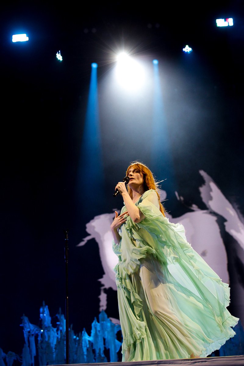 The wonderful <a href="/florencemachine/">Florence + the Machine</a> at <a href="/MalahideCastleG/">Malahide Castle & Gardens</a> #dublin earlier tonight

📷 for <a href="/mcd_productions/">MCD Productions</a> 

#florenceandthemachine #florencewelch
#malahidecastle #dublinlife #dublincity #dublinevents #concertphotography #concertphotographer