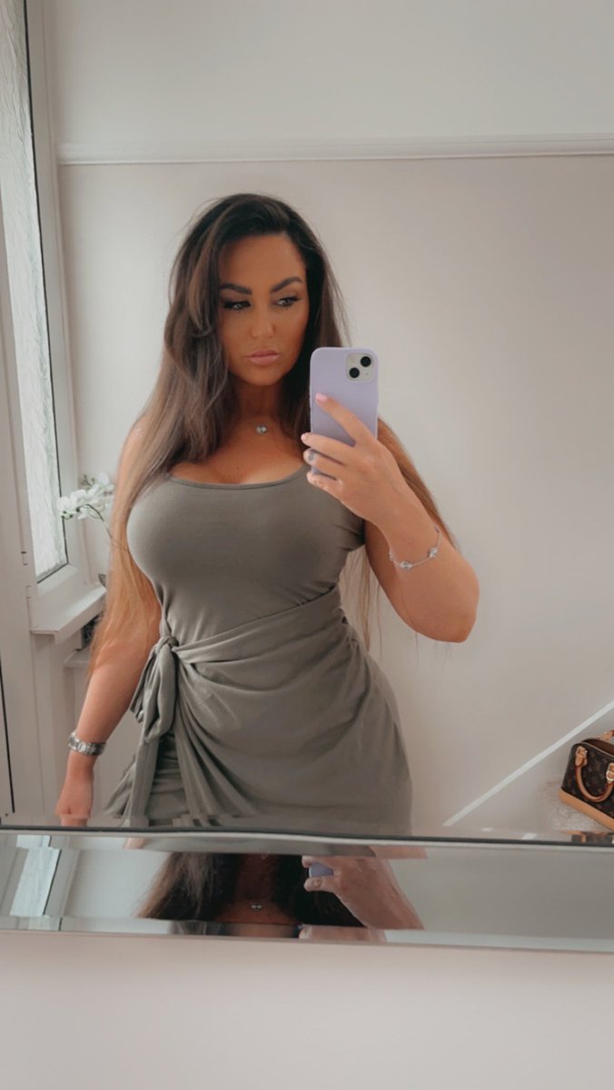 BeckyInvests's tweet image. 👽👽👽