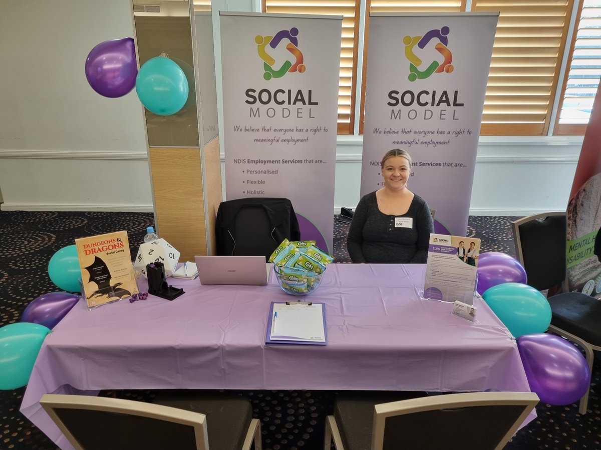 SocialModelAU's tweet image. We had a brilliant time at the #Newcastle Ready-Set-Transition event put on One Community yesterday

It was a brilliant opportunity to speak with #students and #teachers about the transition from #school to #work

#SLES #SchoolLeaverEmploymentSupport #DisabilityEmployment