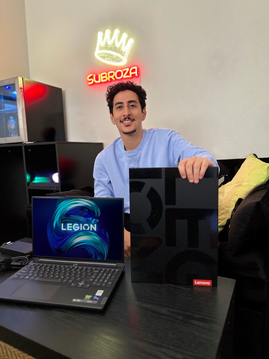 Going live at 3:30pm CST tomorrow with the #teamlegion crew!! doing some crazy challenges with some nasty raze ults!! 🫢 @intelgaming #intelgaming @lenovolegion #sponsored