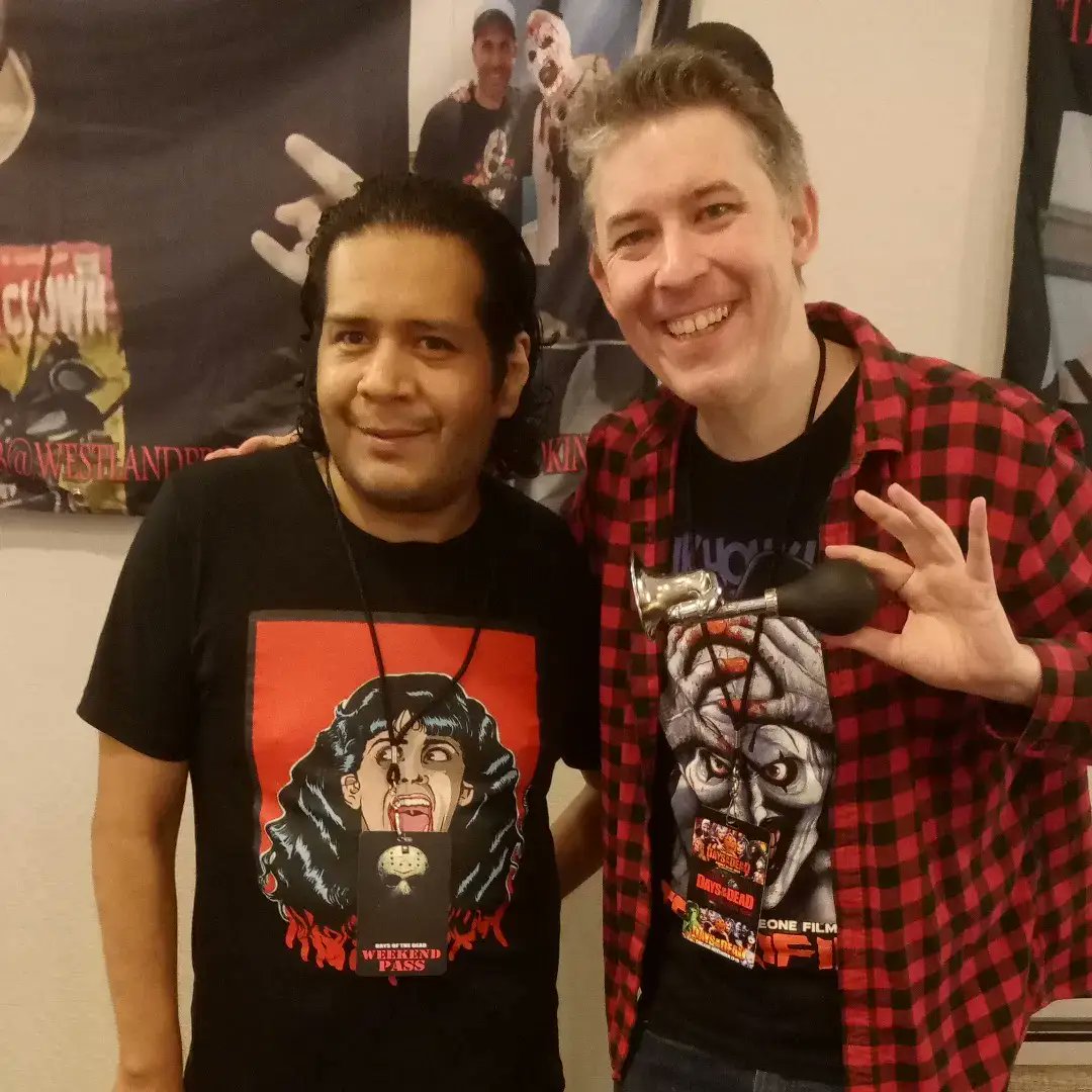calderaantonio's tweet photo. Had fun at days of dead with @Felissa_Rose @DaveSheridan https://t.co/KJYl5LzQQM