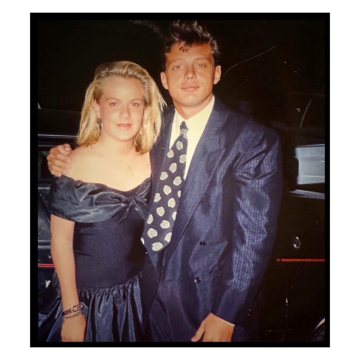 espia_rusa's tweet photo. Por los viejos tiempos, dame unos boletos para tu concierto. Atte. La Incondicional. @LMXLM https://t.co/0Fay2zo3Sk