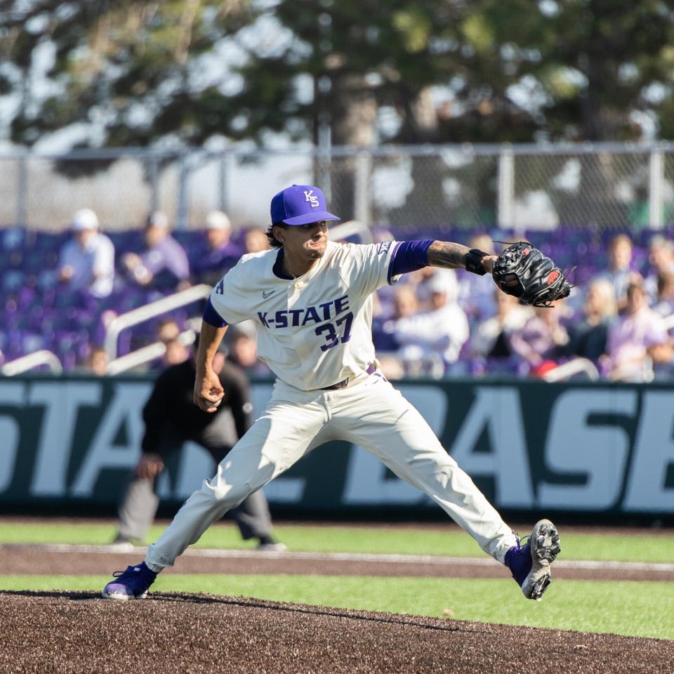 Kansas State defeated the Kansas Jayhawks 7-1 in an elimination game at the Big 12 Baseball Championship in Arlington, Texas, boosting K-State’s status for an invitation to the NCAA Tournament. #big12bsb #big12conference #big12tournament #kansas #kstatebsb
Baseball fights of...