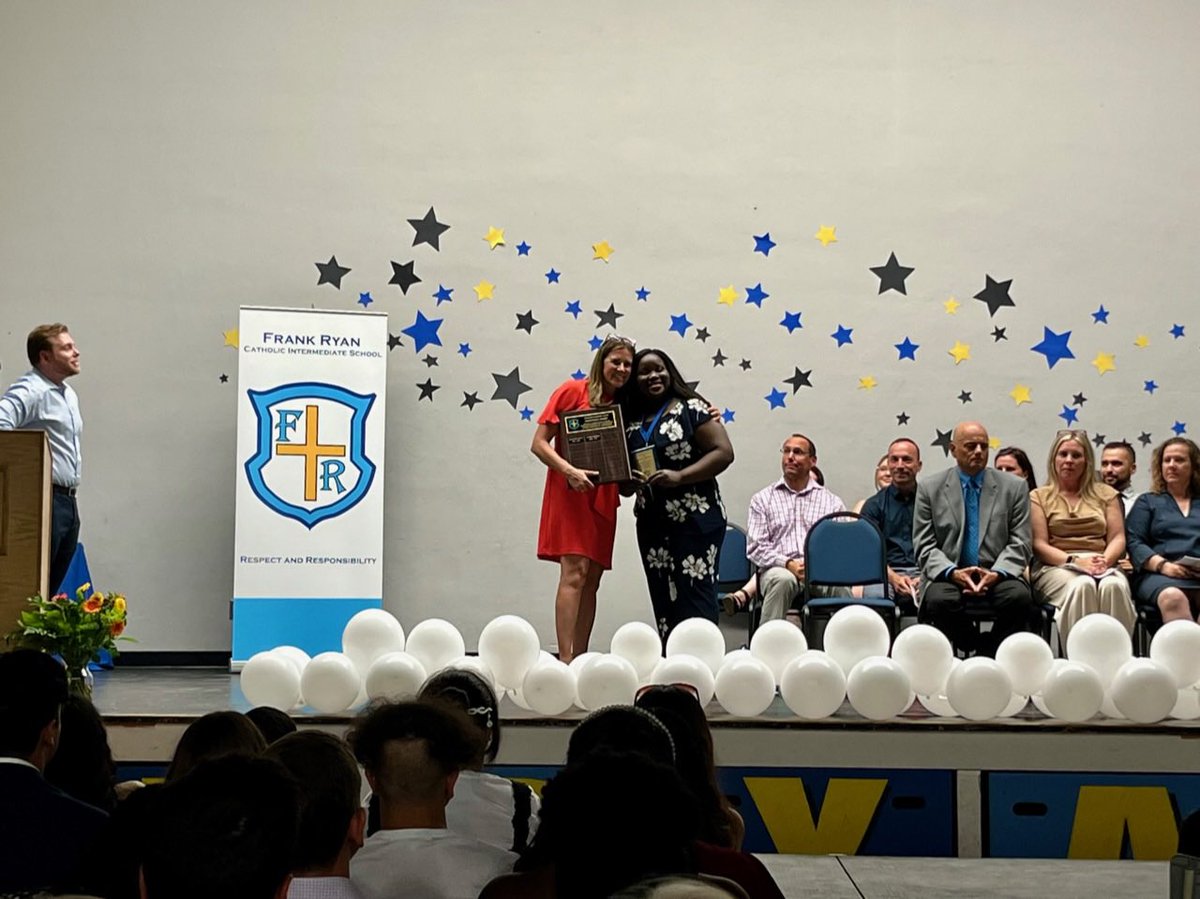 An honour @FrankRyanOCSB Leaving Ceremony to present the Principals Award to Aseoluwa. You will do great things in this world Aseoluwa … keep being Royal 💙